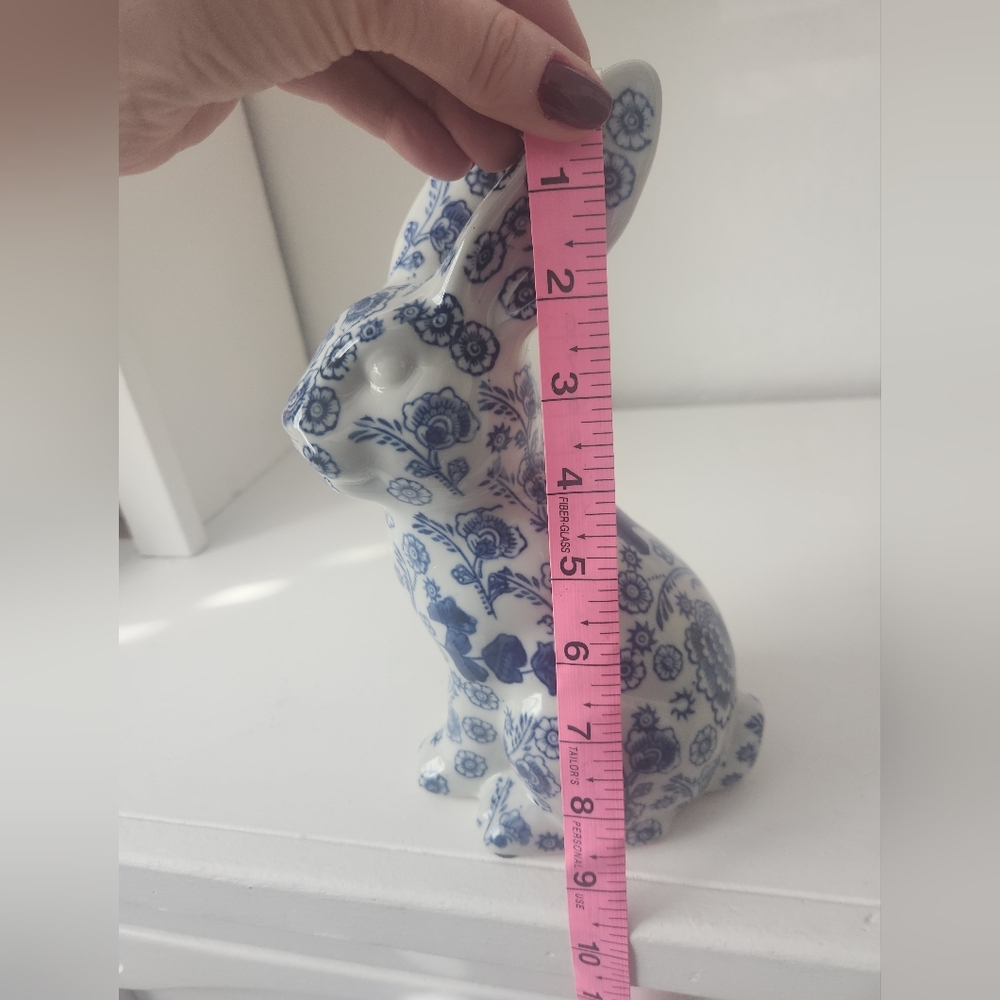 Begonia Market Chinoiserie Bunny Blue and White Floral Ceramic - Picture 6 of 11